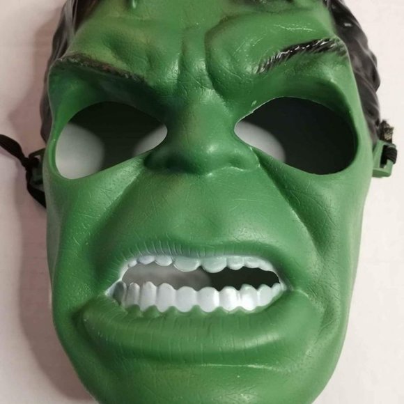 Kids Hulk Halloween Mask - Picture 2 of 5